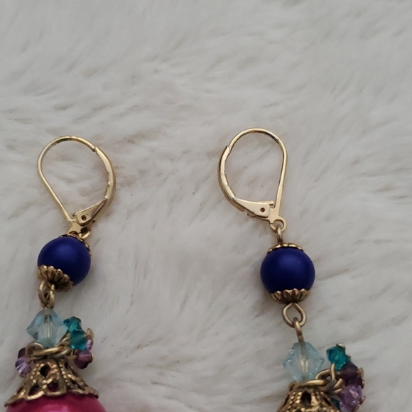 Cache Drop Earrings - Picture 7 of 8